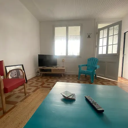 Maison 6 Pers, A Pied De Plage/centre, Wifi, Animaux Admis - Fr-1-22-376 Feriehus