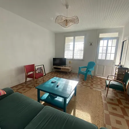 Maison 6 Pers, A Pied De Plage/centre, Wifi, Animaux Admis - Fr-1-22-376 Feriehus